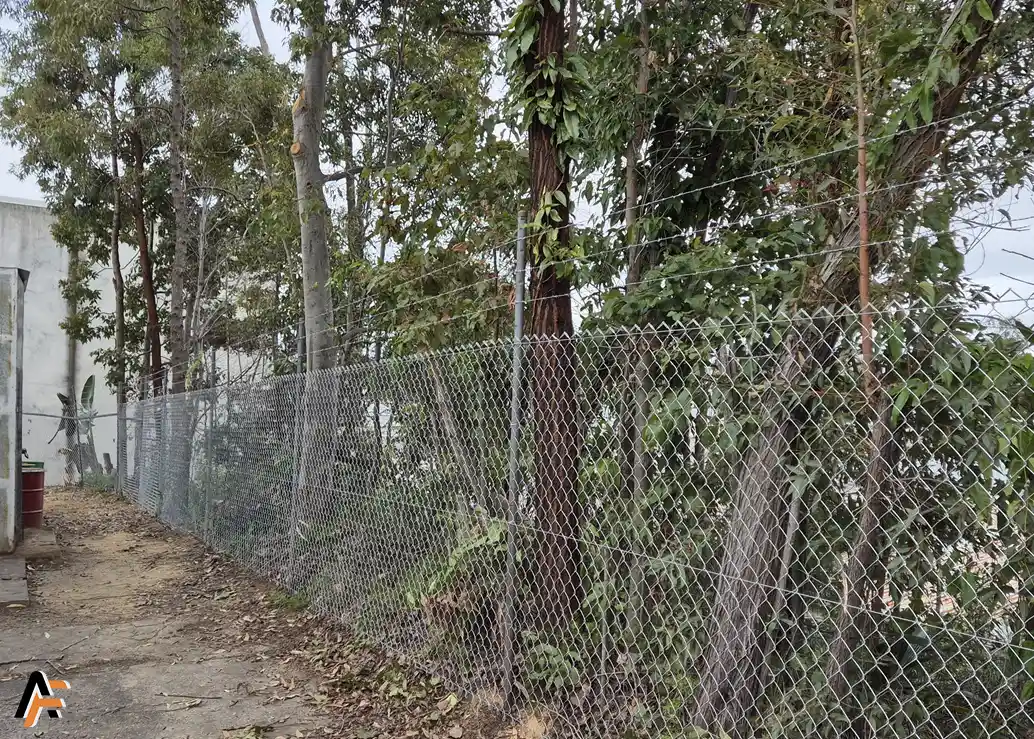chain wire fence on the gold coast after repair